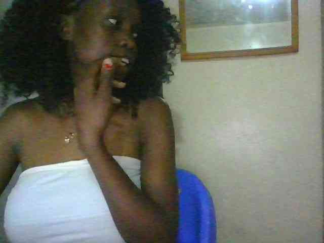 Sexyebonyxx webcam