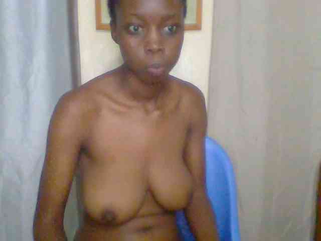 Sexyebonyxx webcam
