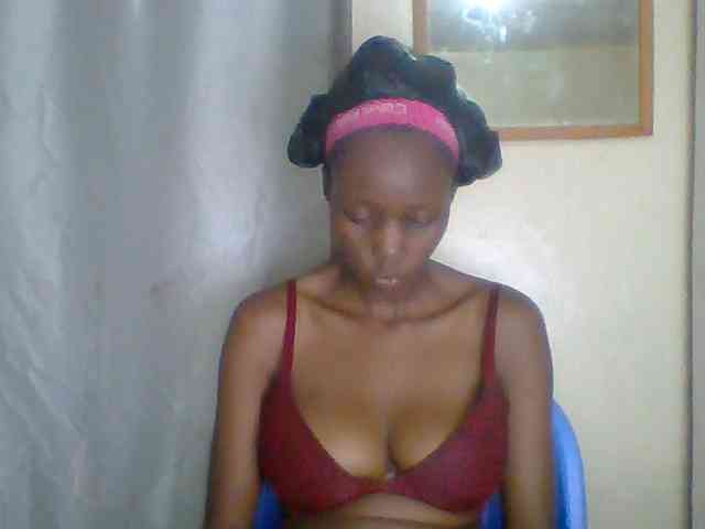 Sexyebonyxx webcam