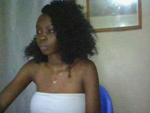 Sexyebonyxx webcam