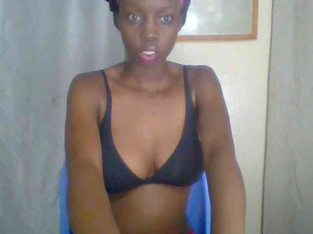 Model: Sexyebonyxx