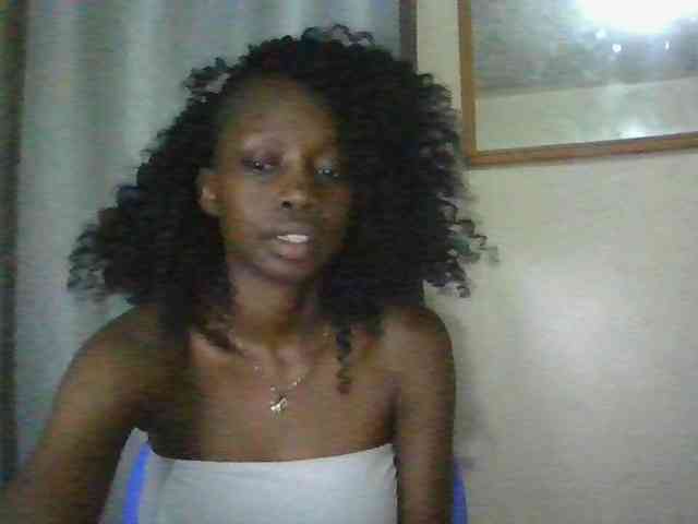 Sexyebonyxx webcam