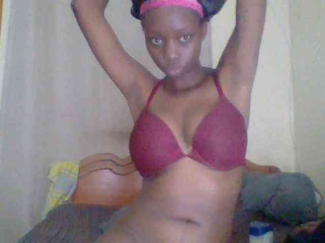 Sexyebonyxx webcam