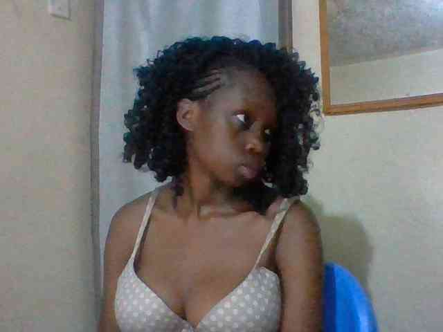 Sexyebonyxx webcam