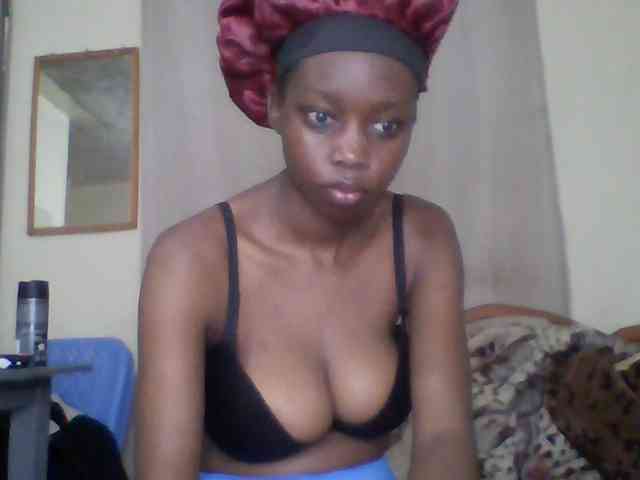 Sexyebonyxx