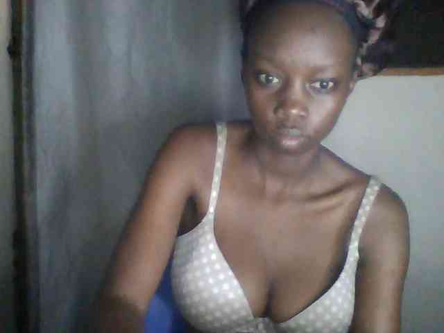 Sexyebonyxx webcam