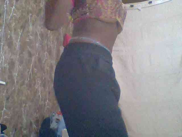 Sexyebonyxx webcam