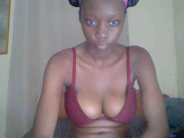 Sexyebonyxx webcam