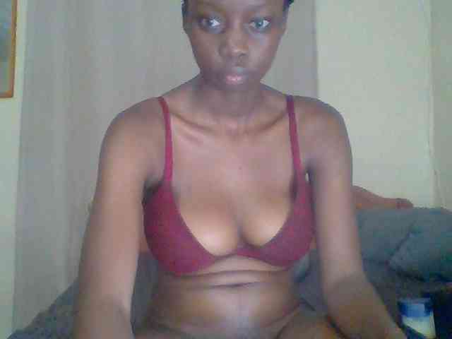 Sexyebonyxx webcam