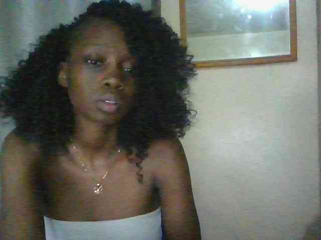 Sexyebonyxx webcam