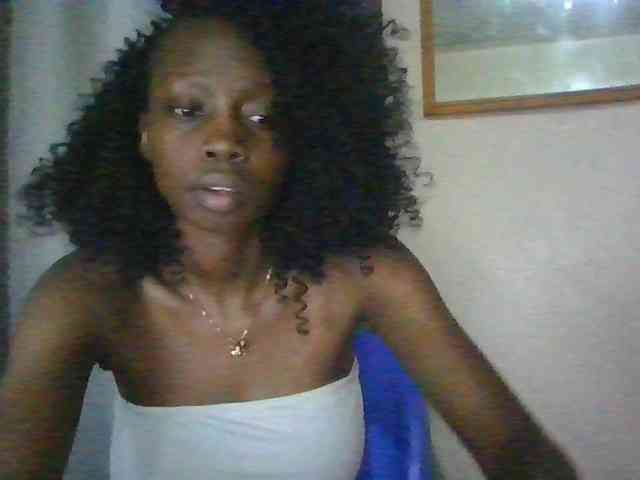 Sexyebonyxx webcam
