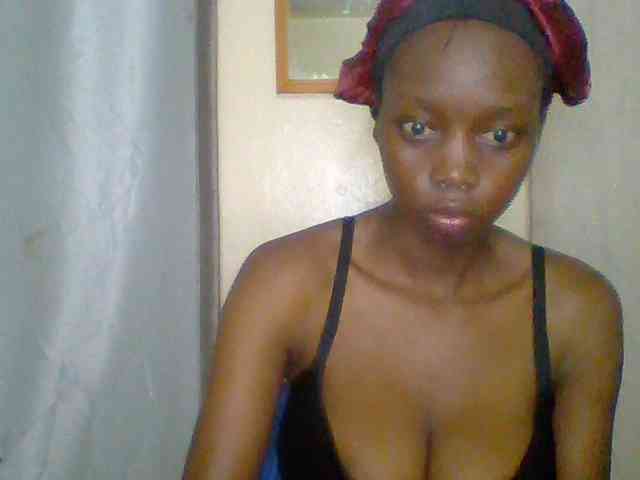 Sexyebonyxx webcam