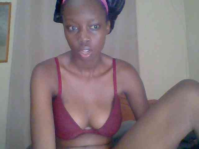 Sexyebonyxx webcam