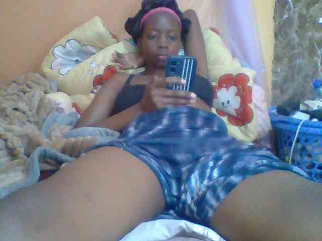 Sexyebonyxx webcam