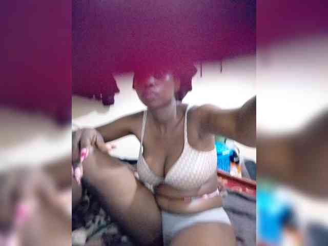 Sexyebonyxx