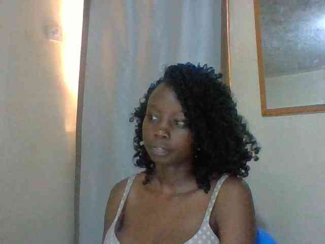 Sexyebonyxx webcam