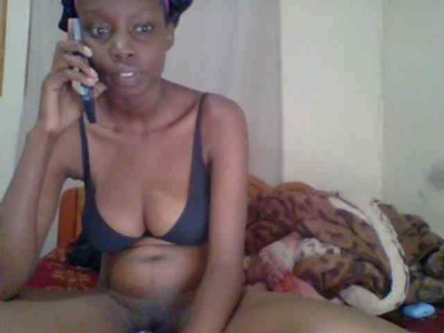 Sexyebonyxx webcam