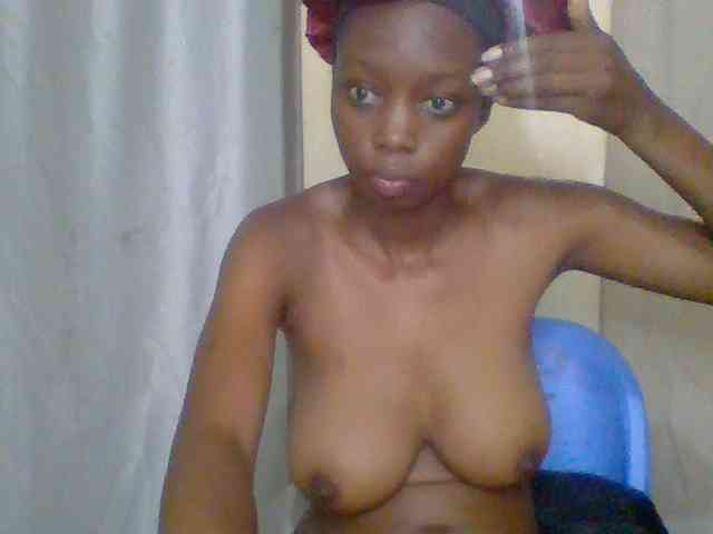 Sexyebonyxx webcam
