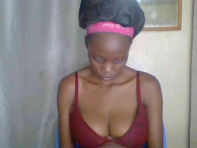 Sexyebonyxx webcam