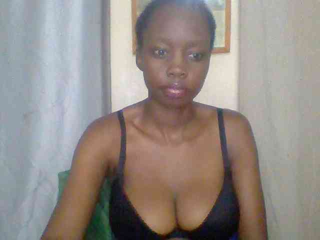 Sexyebonyxx webcam