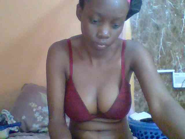 Sexyebonyxx webcam