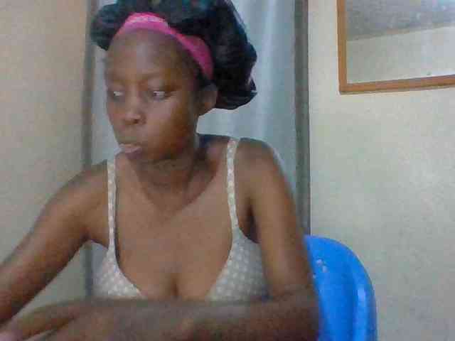 Sexyebonyxx webcam