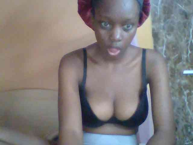 Sexyebonyxx webcam
