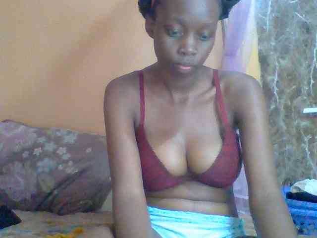 Sexyebonyxx webcam