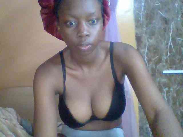 Sexyebonyxx webcam
