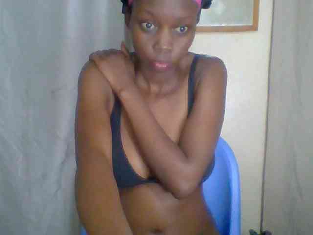 Sexyebonyxx webcam