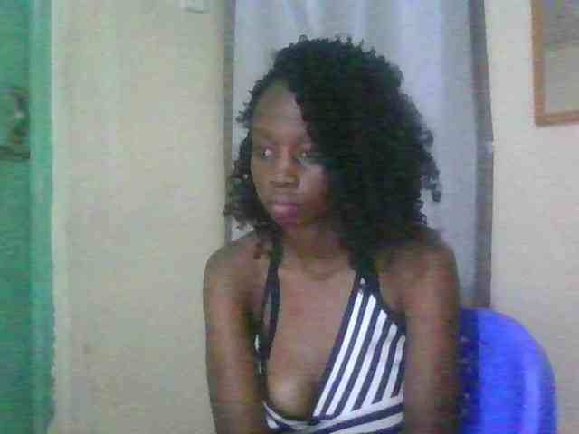 Modèle: Sexyebonyxx