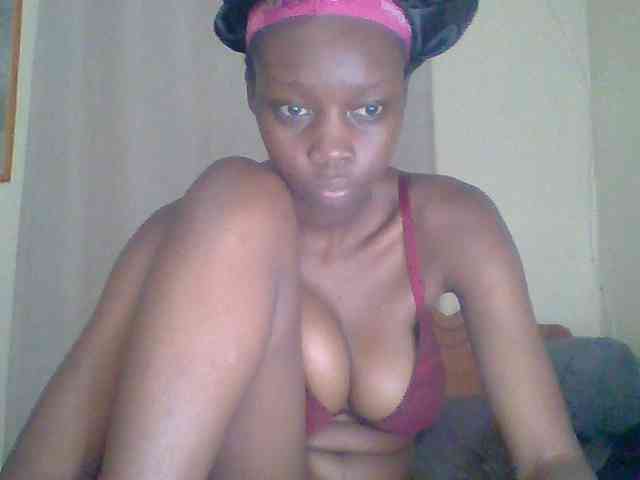 Sexyebonyxx webcam
