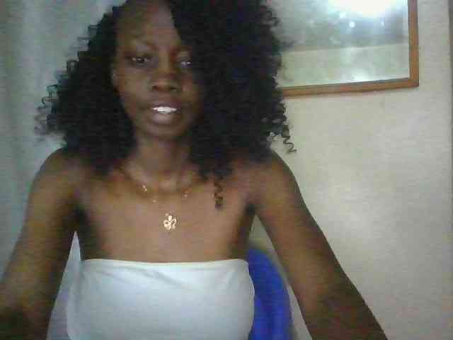 Sexyebonyxx webcam