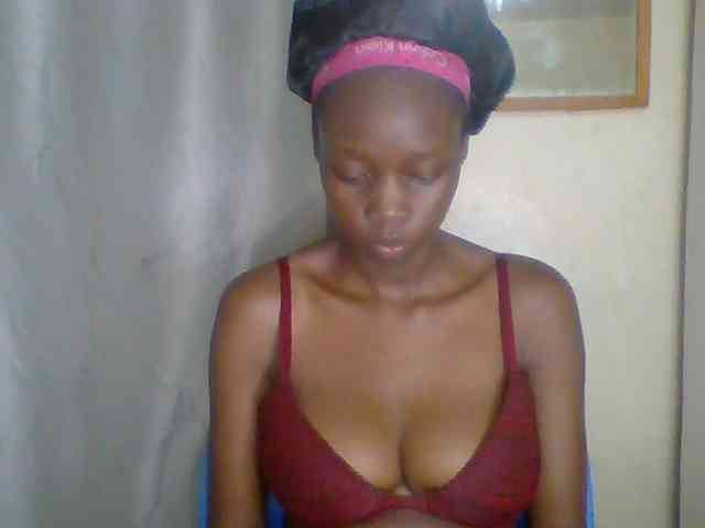 Sexyebonyxx webcam