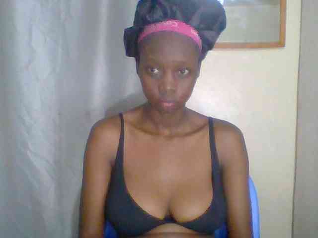 Sexyebonyxx webcam