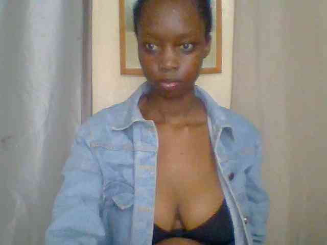 Sexyebonyxx webcam