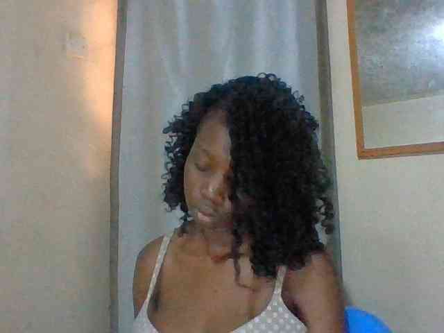 Sexyebonyxx webcam