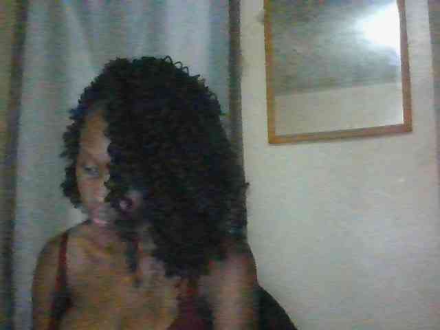Modèle: Sexyebonyxx