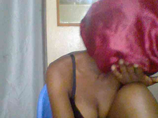 Sexyebonyxx webcam