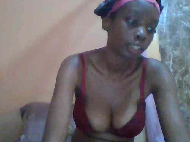 Sexyebonyxx webcam