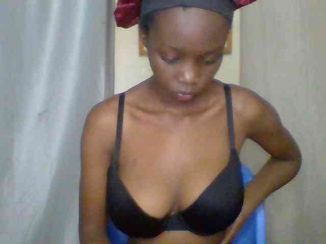 Sexyebonyxx