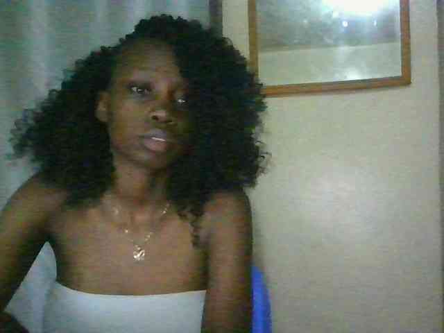 Modèle: Sexyebonyxx