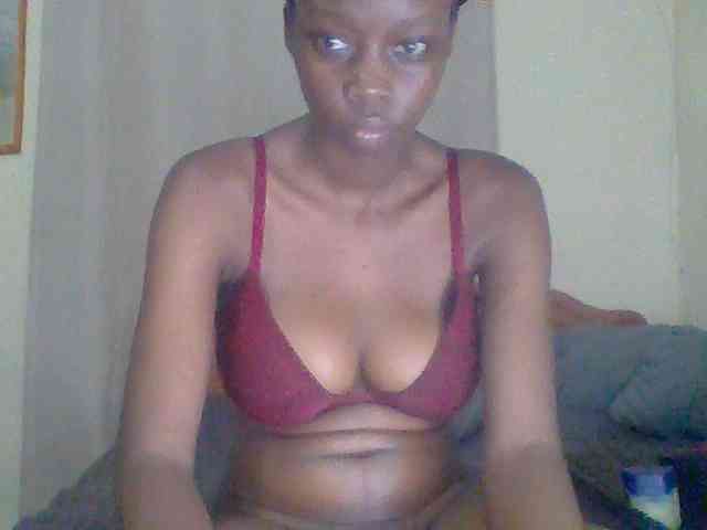 Sexyebonyxx webcam