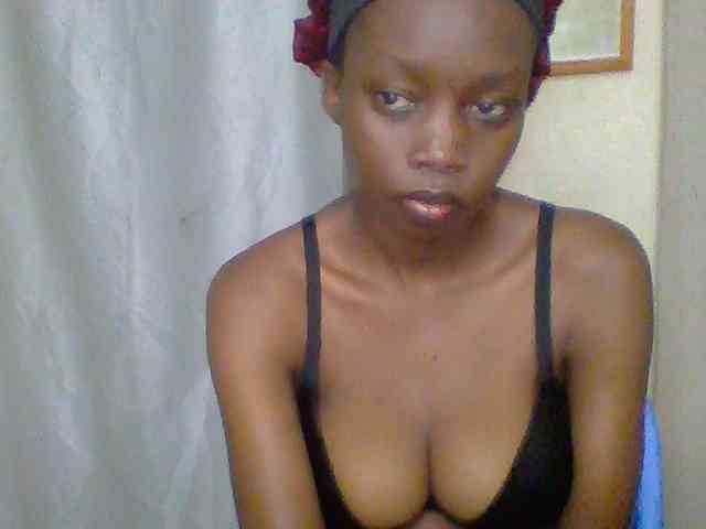 Sexyebonyxx webcam