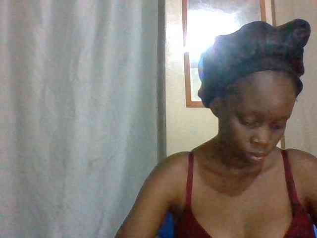 Sexyebonyxx webcam