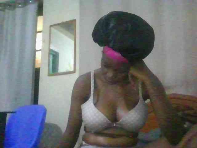 Sexyebonyxx