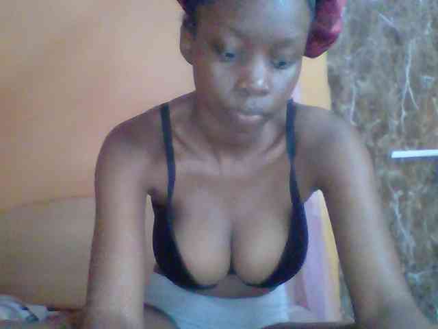 Sexyebonyxx