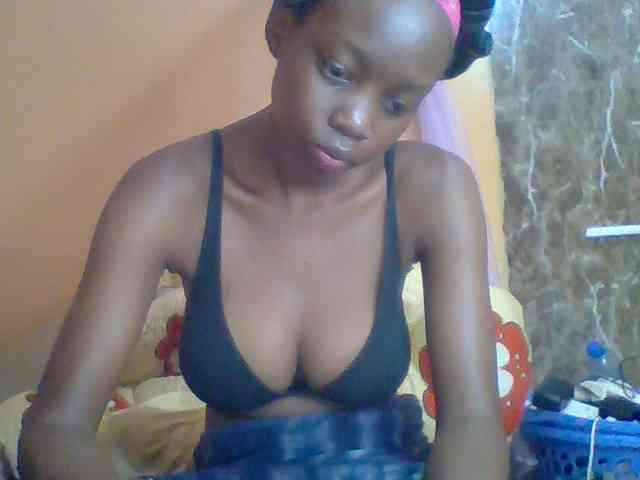Sexyebonyxx webcam