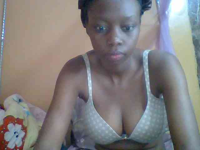 Sexyebonyxx webcam