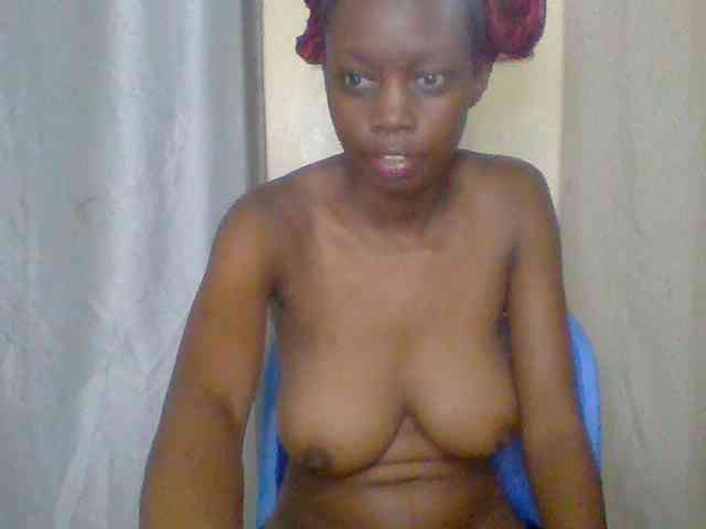 Modèle: Sexyebonyxx